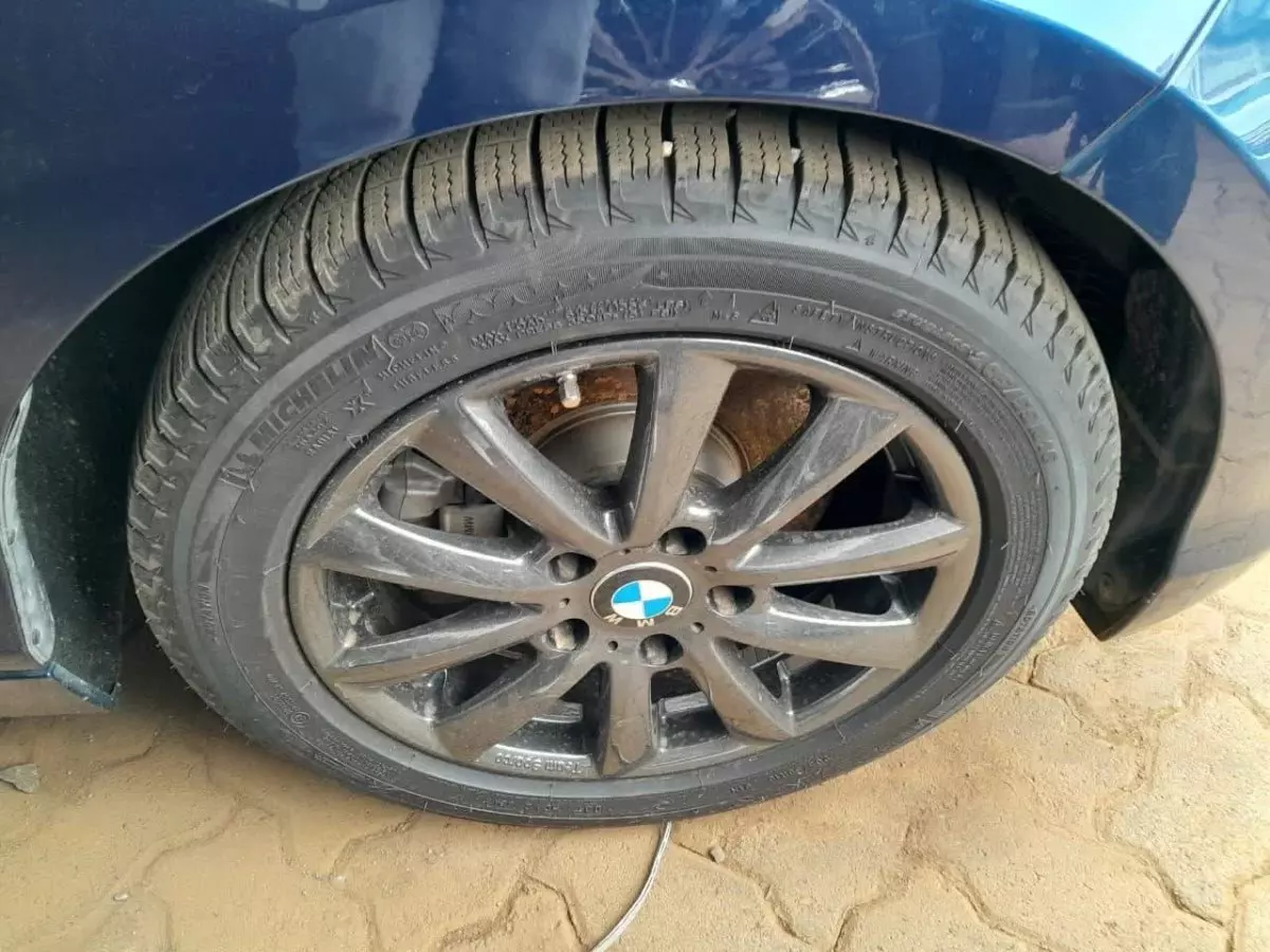 tyre0