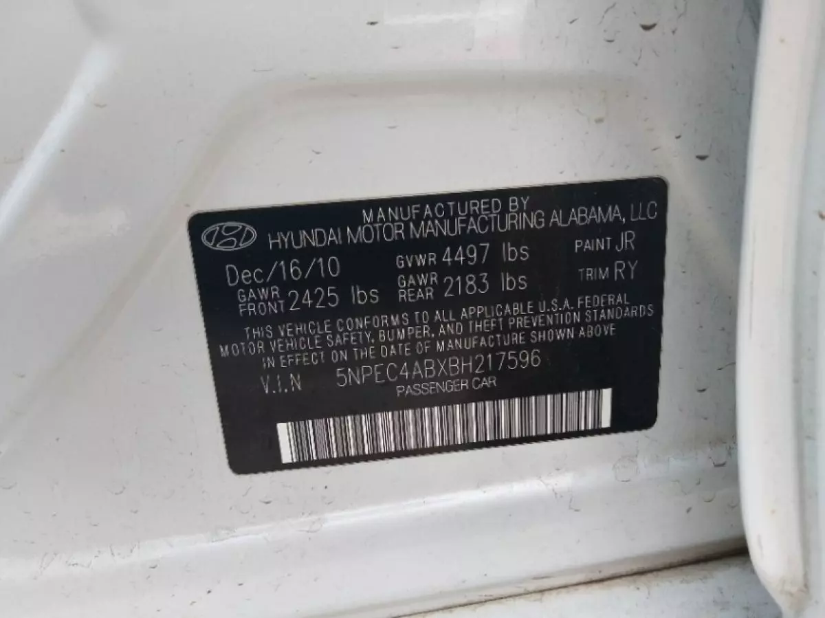Hyundai Sonata - 2011