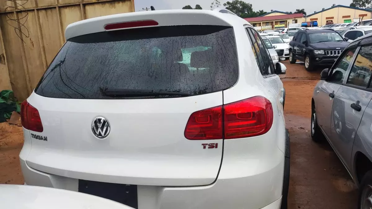 car Back