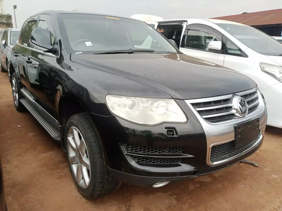 car Left Front