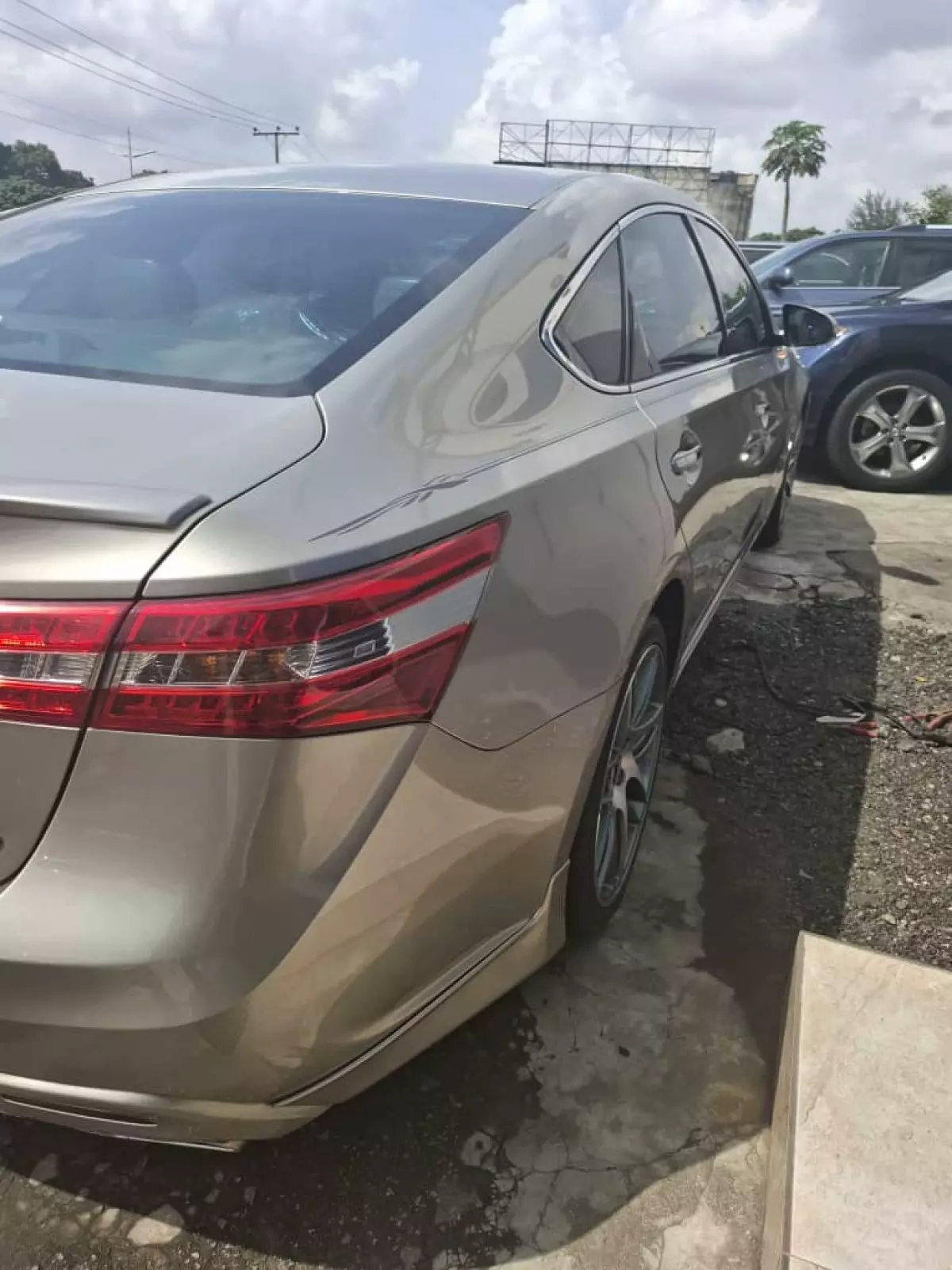 car Right Back
