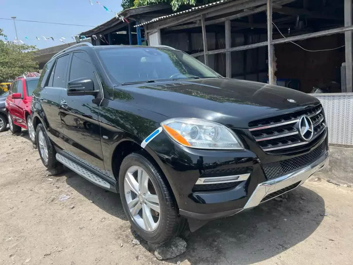 Mercedes-Benz ML 350 - 2012