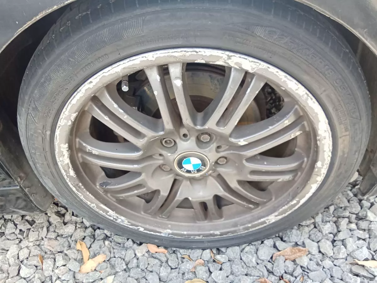 tyre0