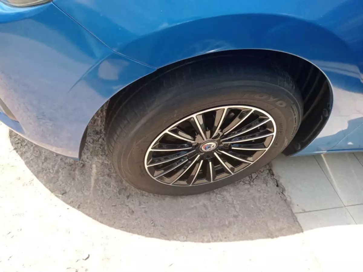 tyre1