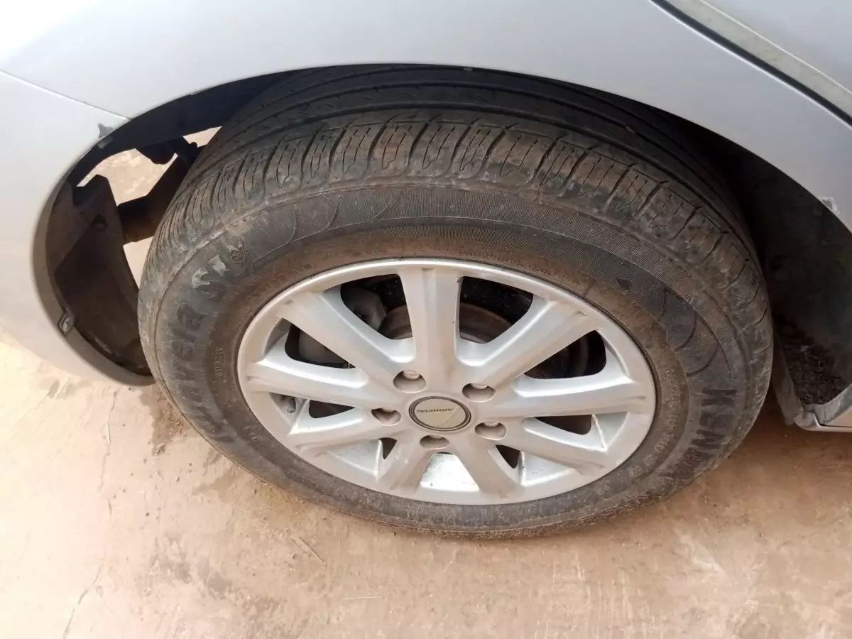 tyre3