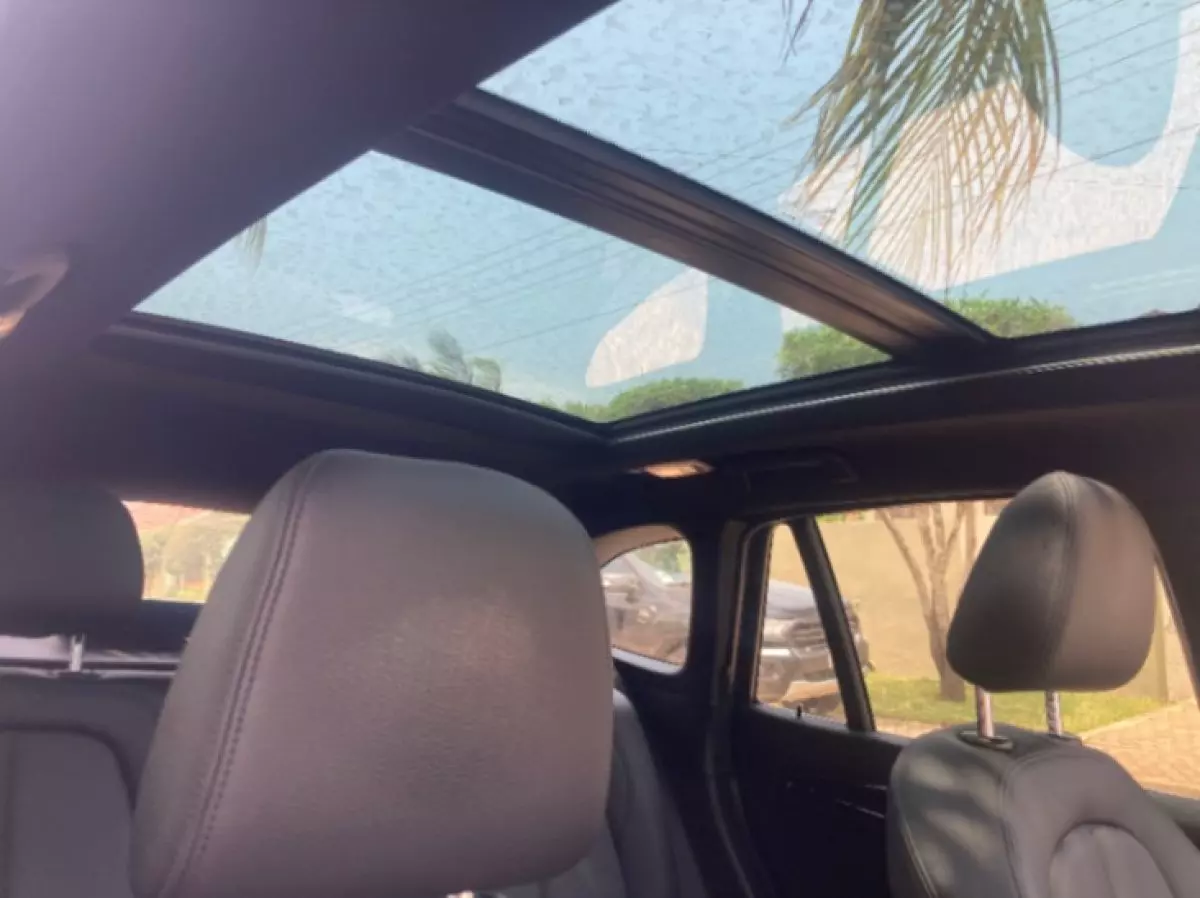 interiorBack