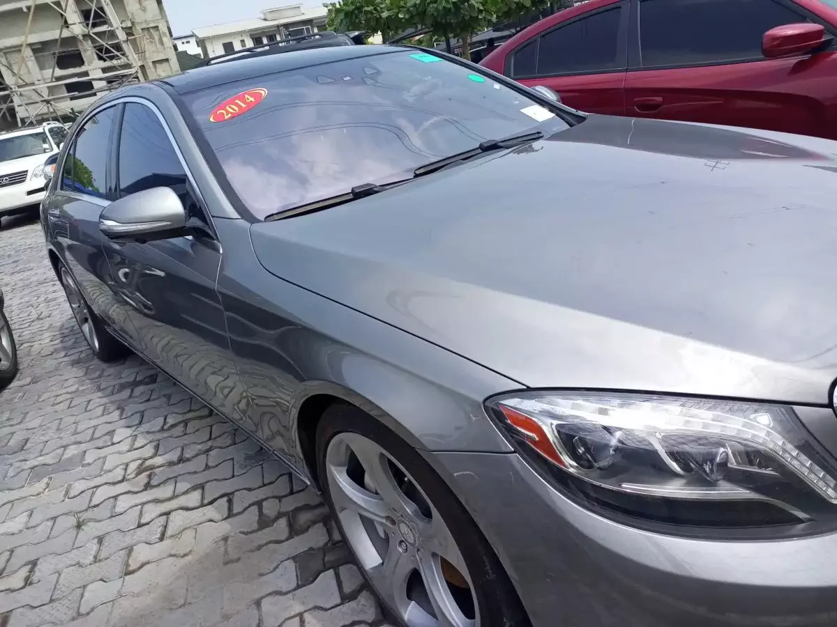 Car Right Front