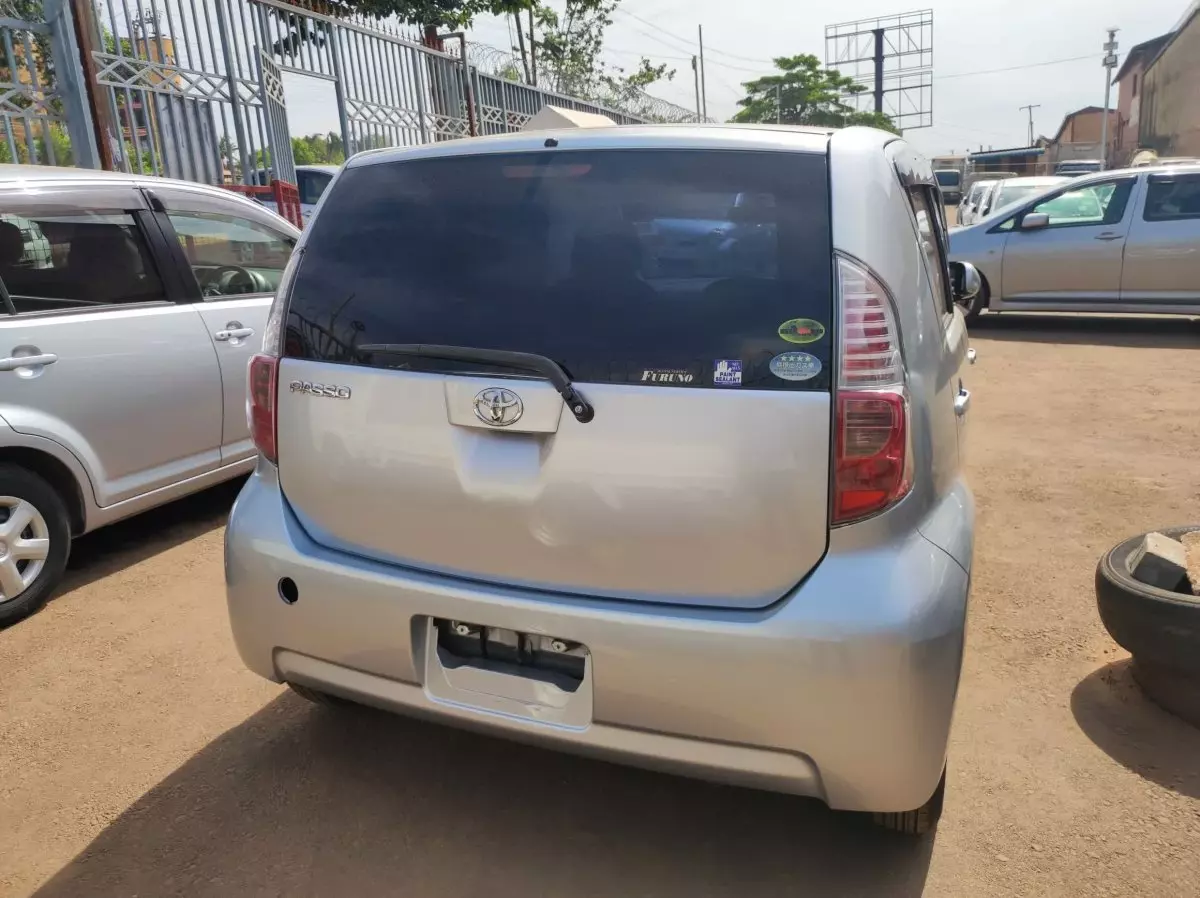 car Back