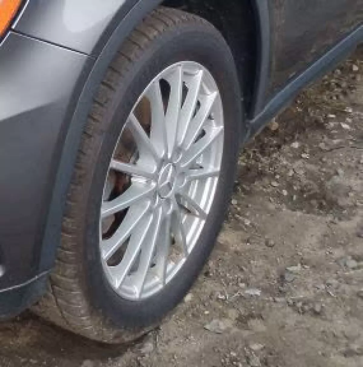 tyre1