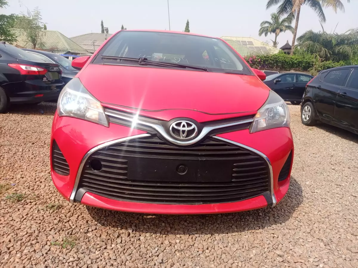 Toyota Yaris - 2015
