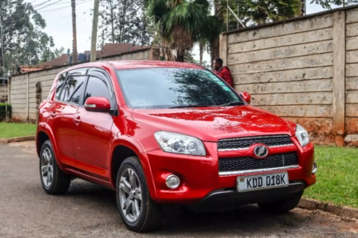 Toyota RAV 4 - 2015