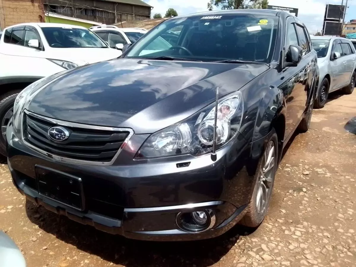 Subaru Outback - 2010