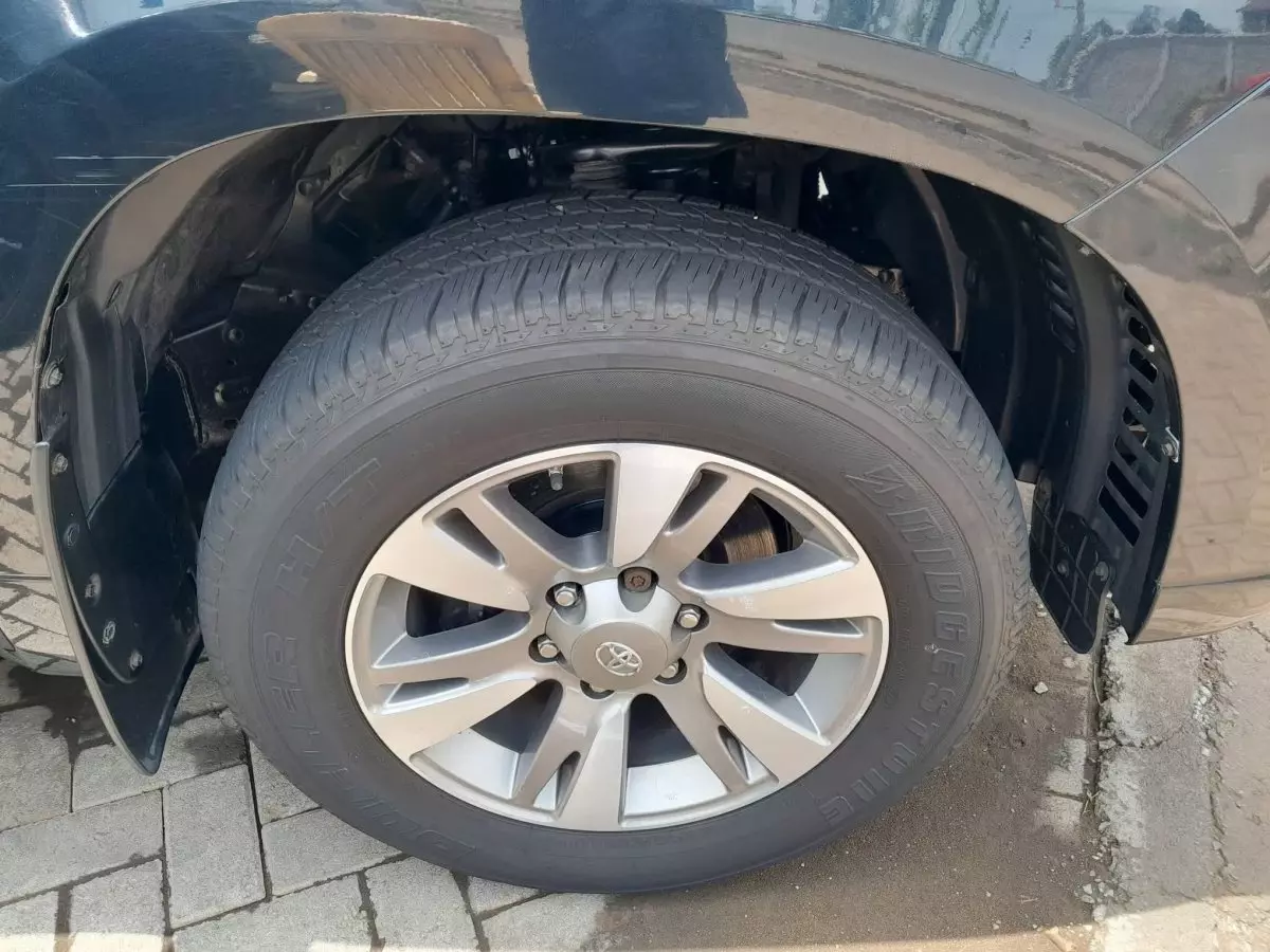 tyre1