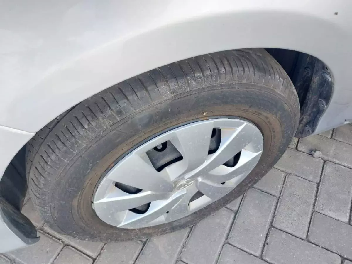 tyre3