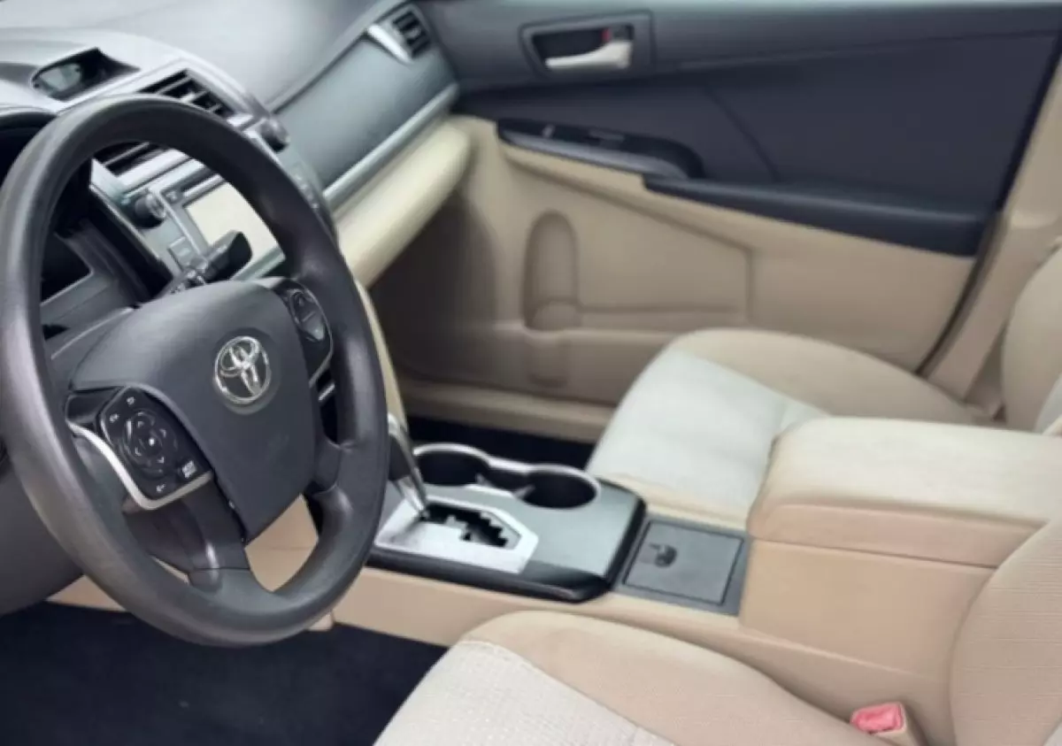interiorBack