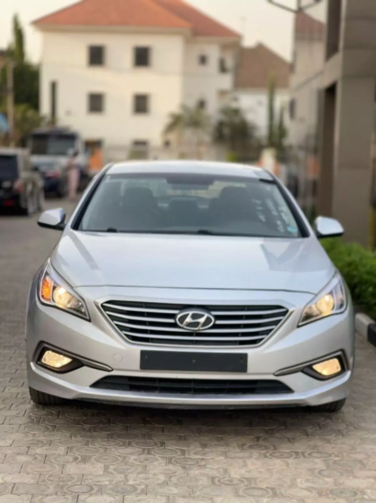 Hyundai Sonata - 2016