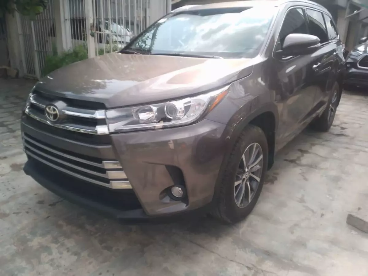 car Left Front