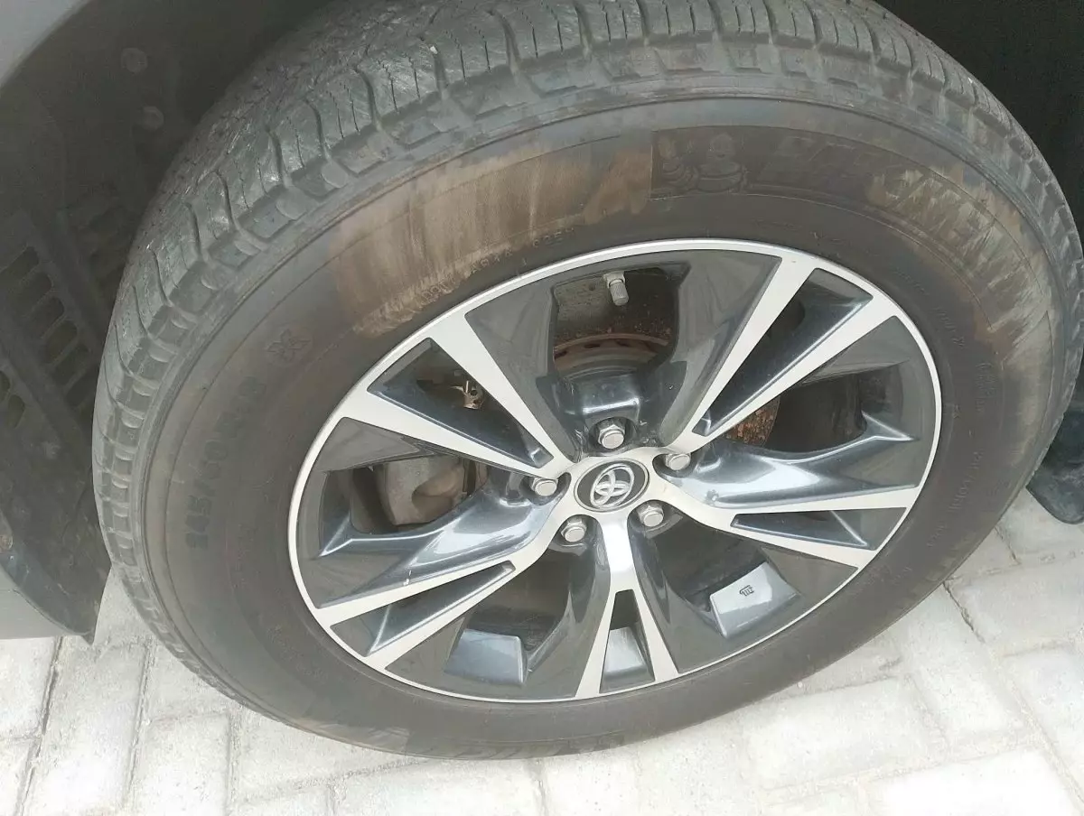 tyre1