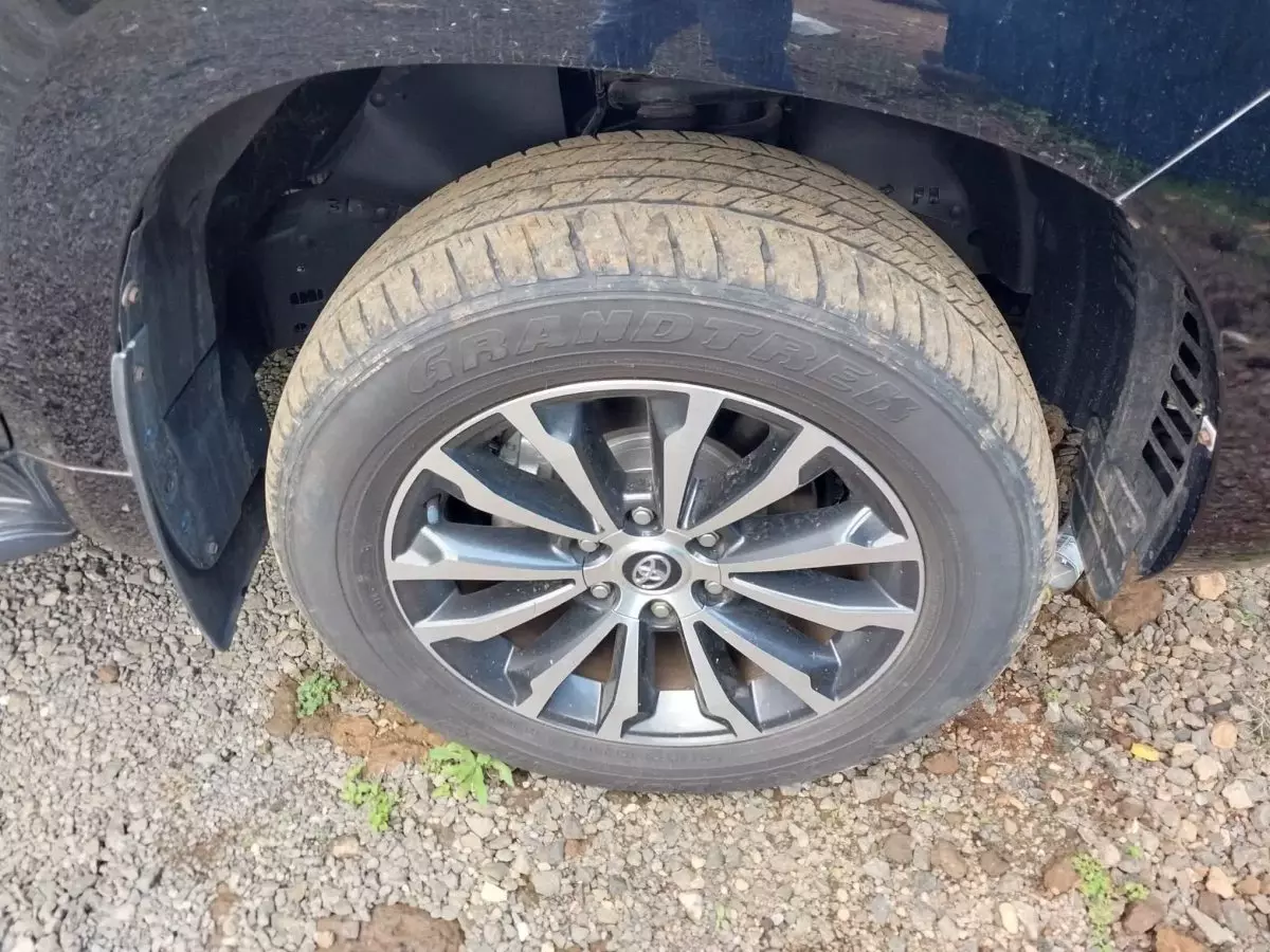 tyre3