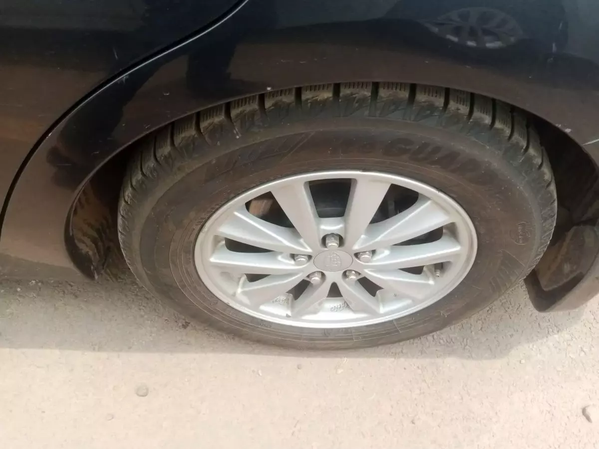 tyre2