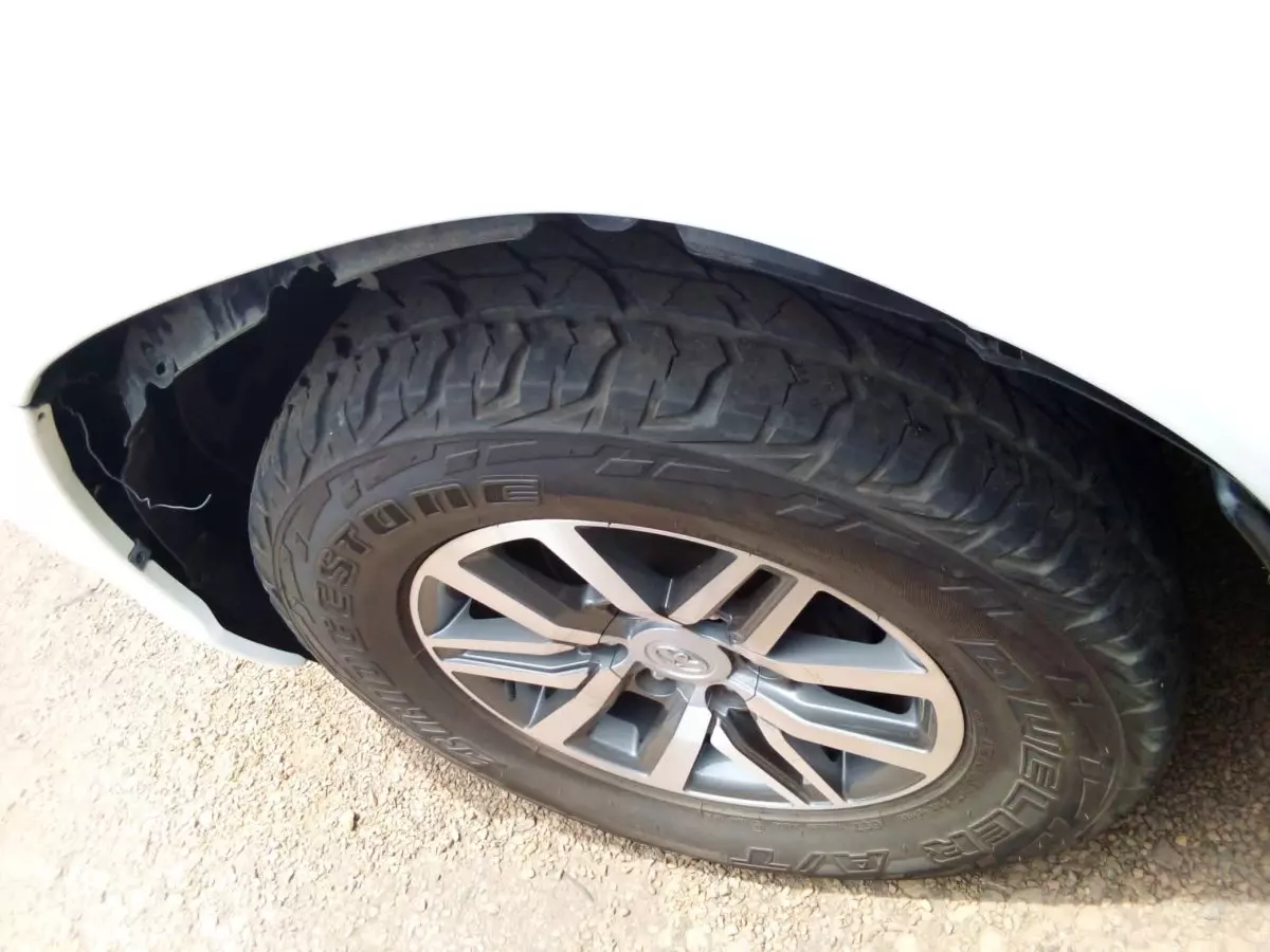 tyre0