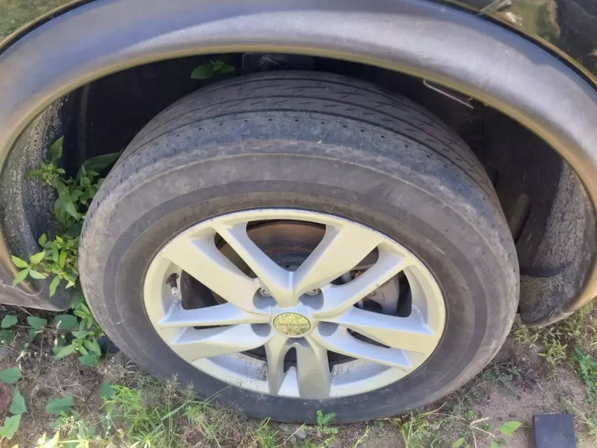 tyre1