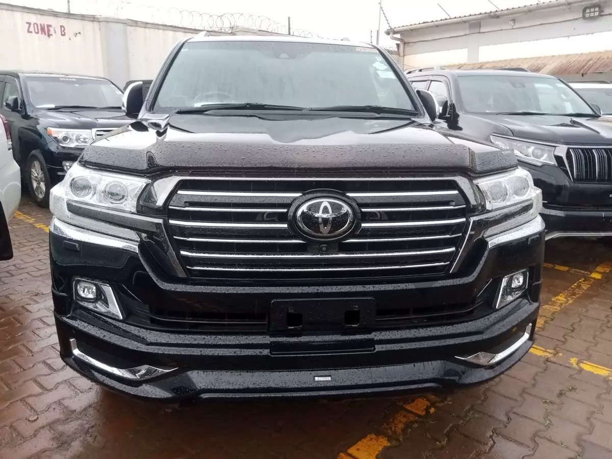 car Right Front