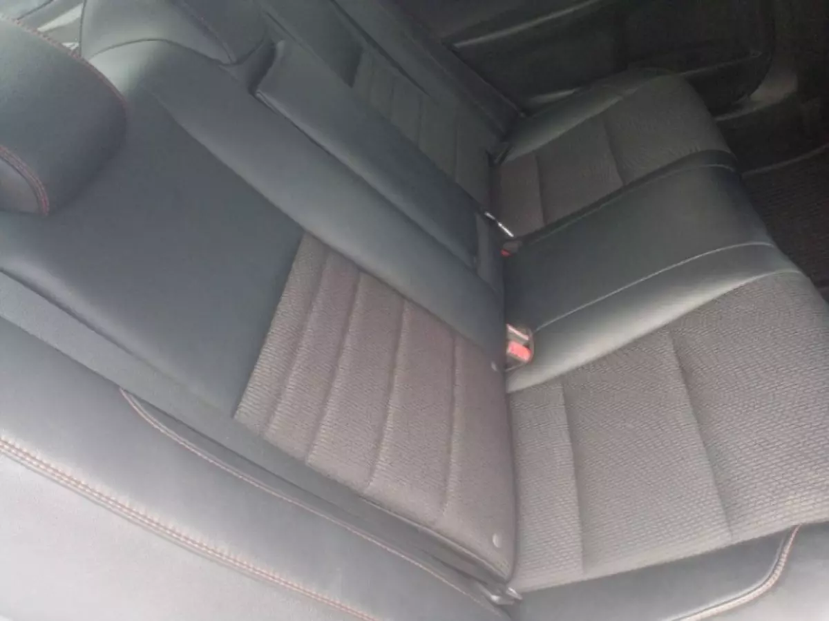 interiorBack
