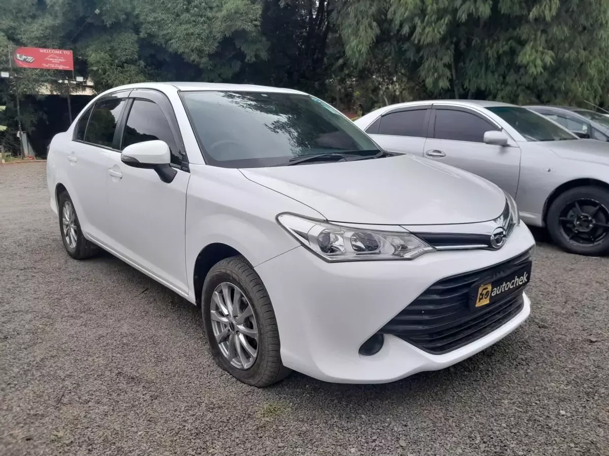 Toyota Axio  - 2015