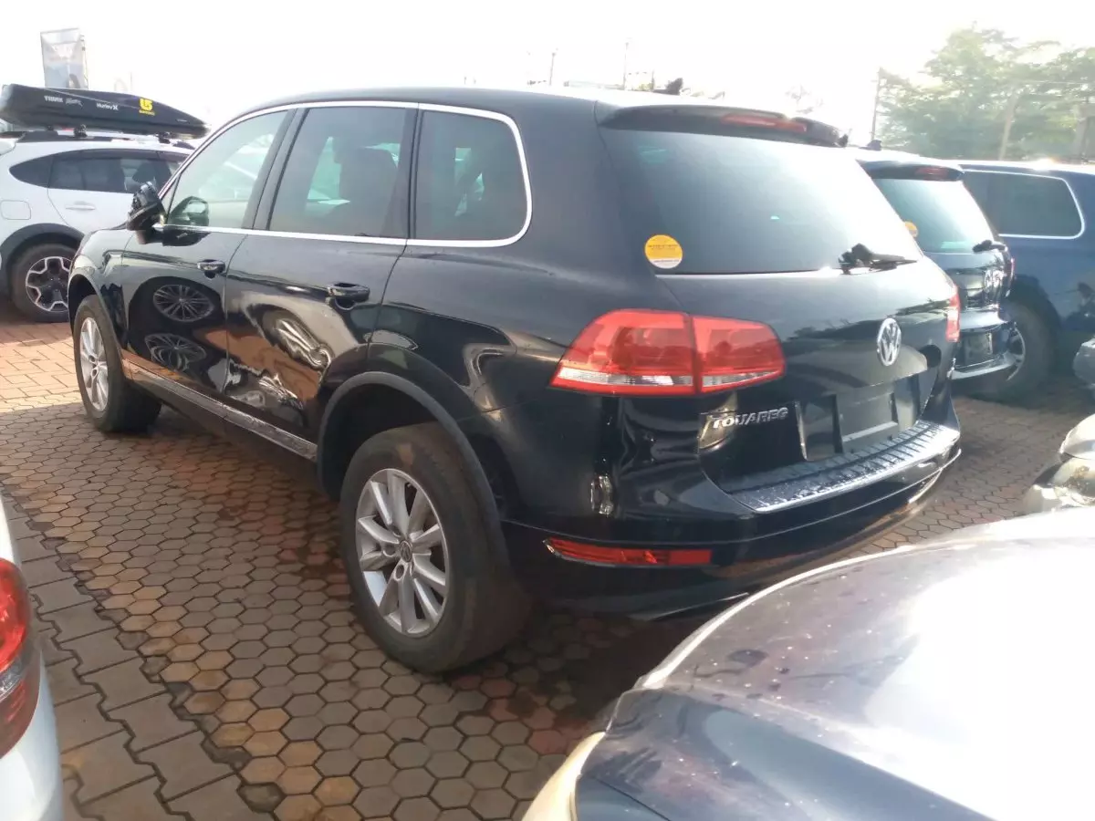 car Left Back