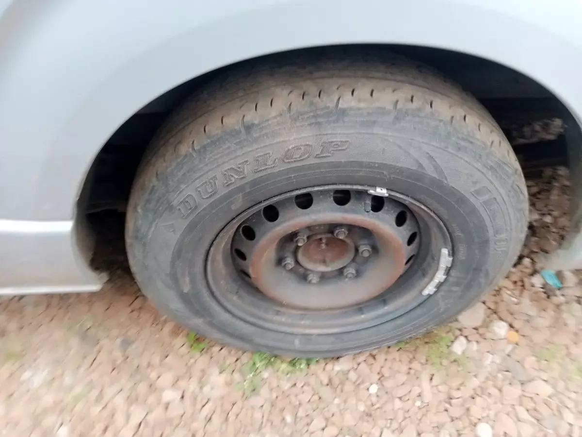 tyre1