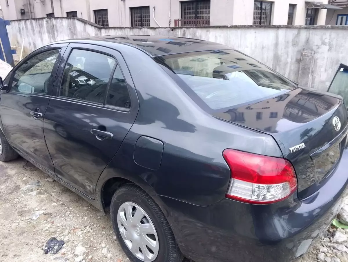 car Left