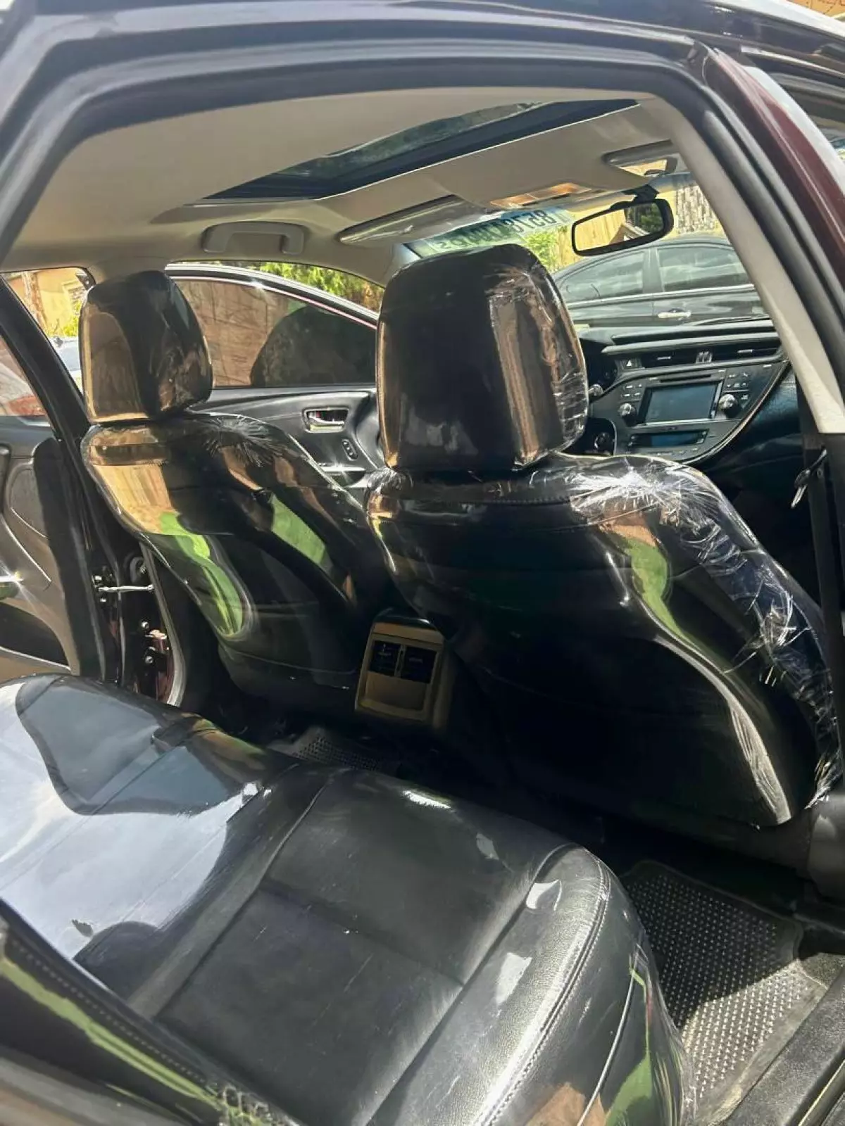 interiorBack
