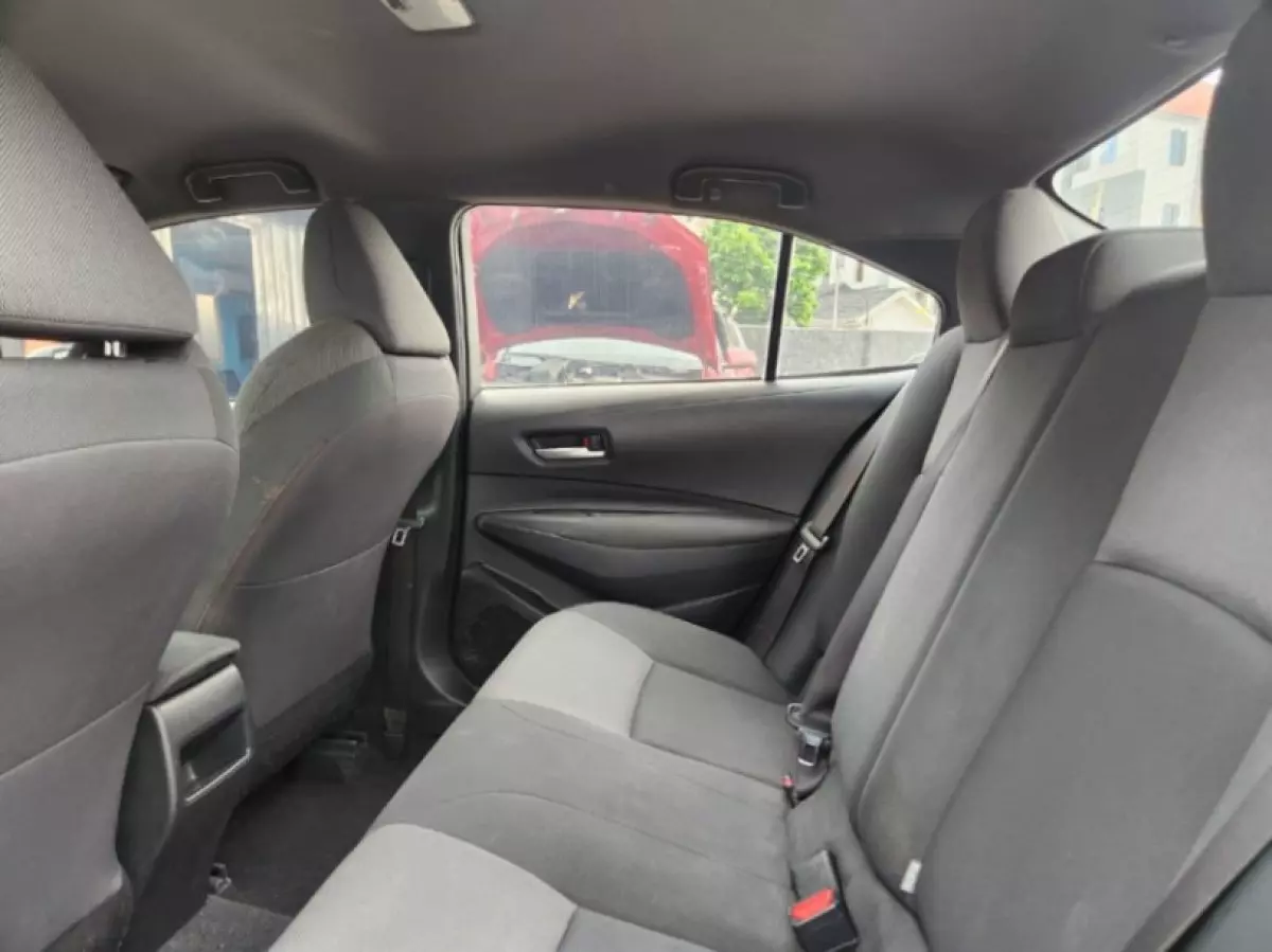interiorBack