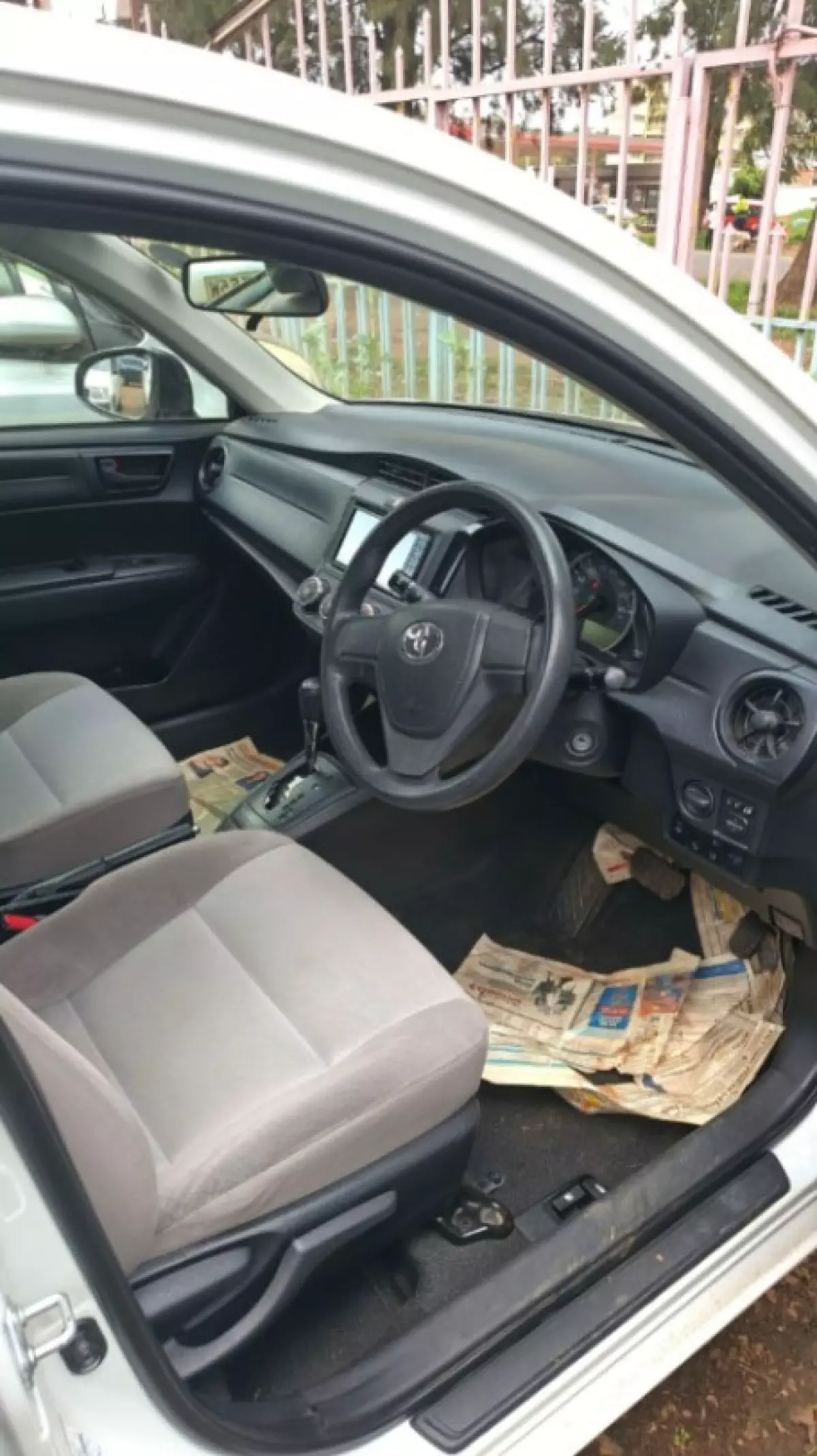 interiorFront