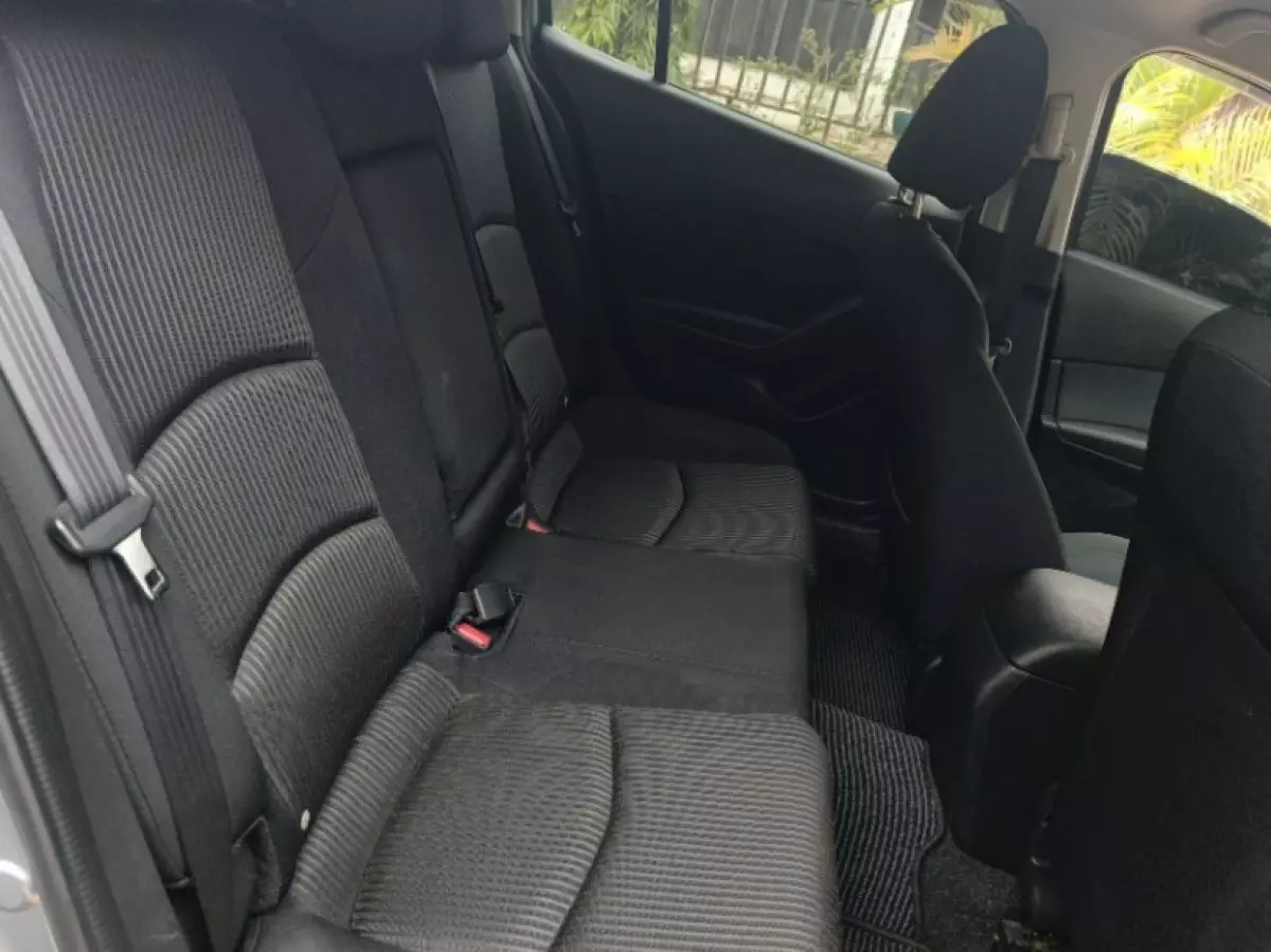 interiorBack