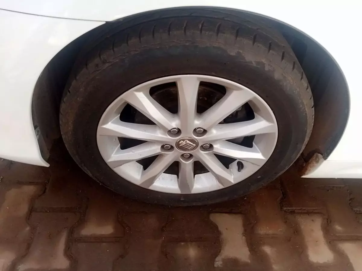tyre0
