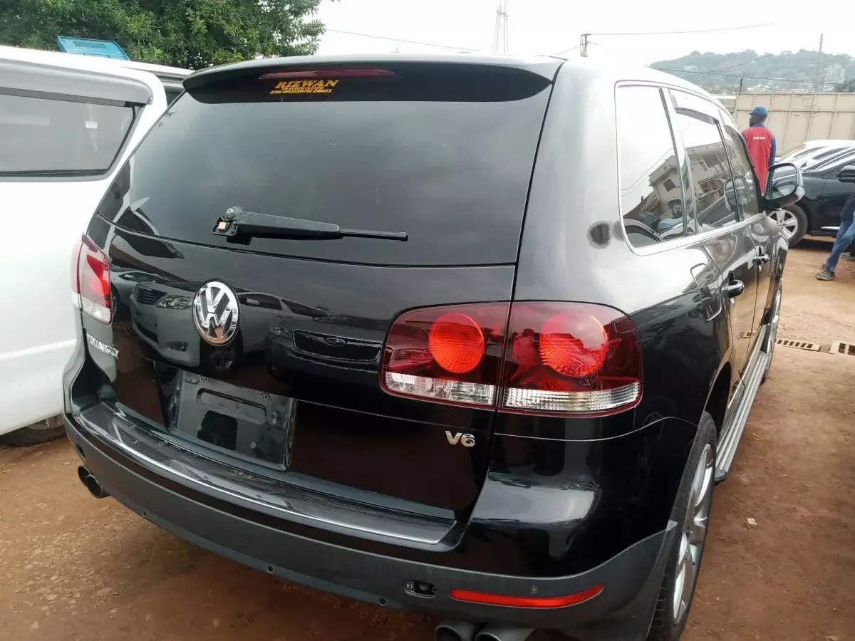 car Left