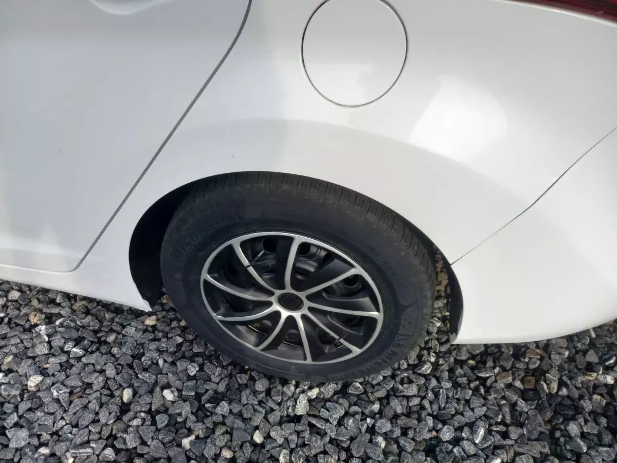 tyre0