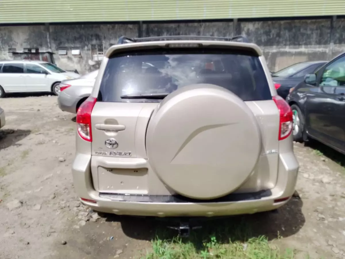 car Back