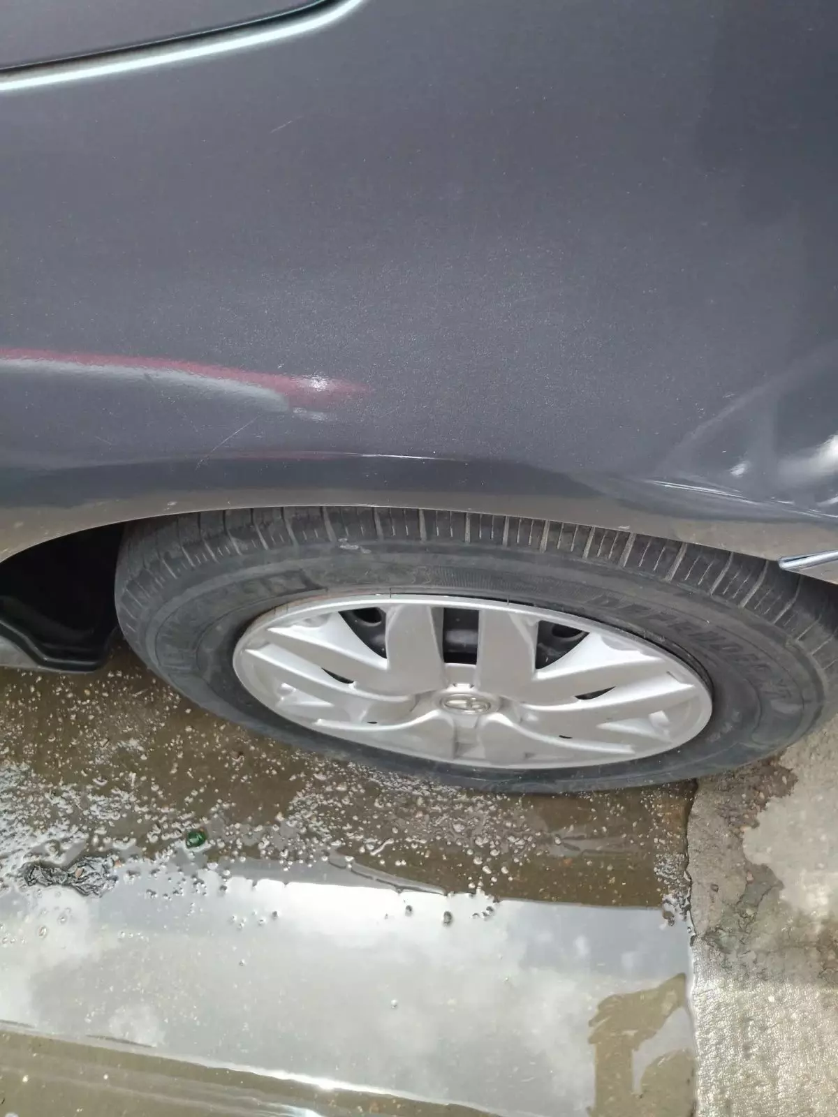 tyre0