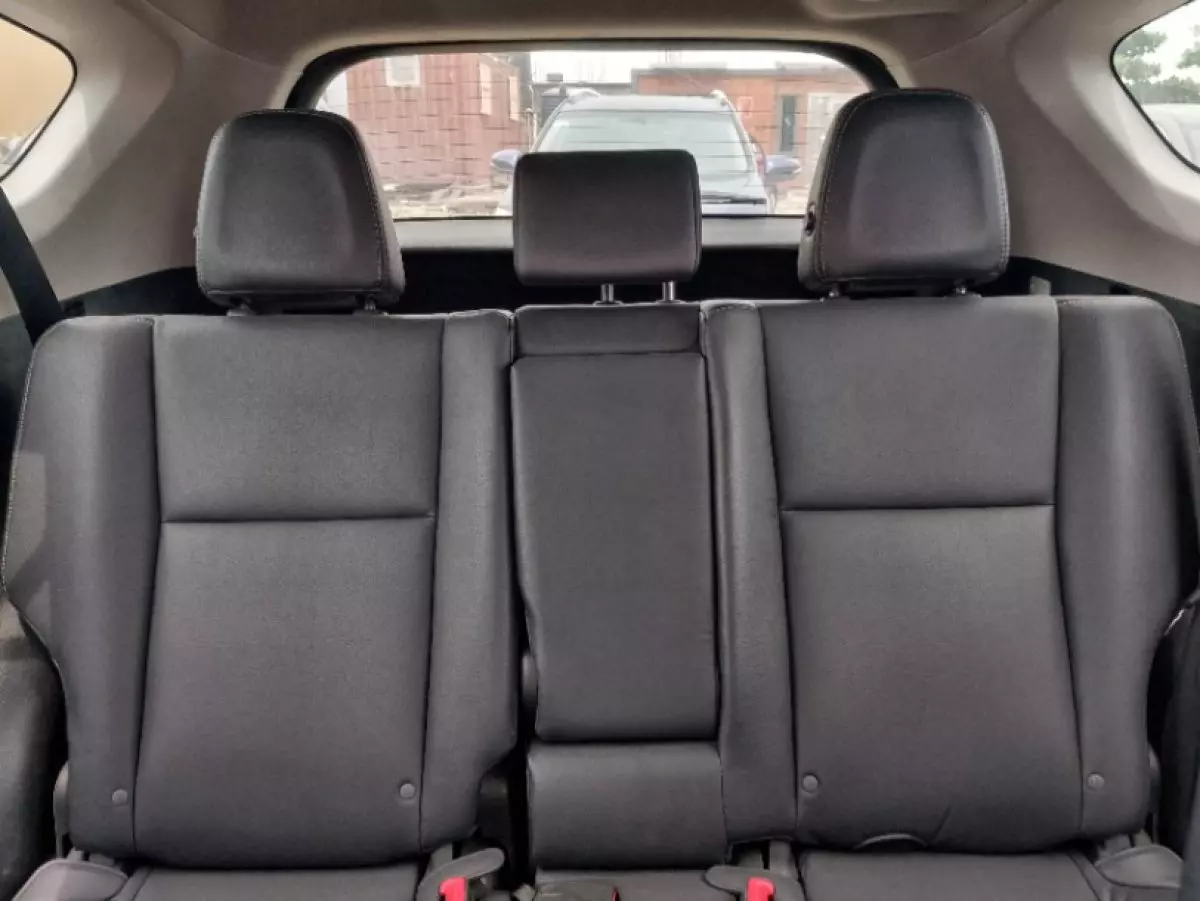 interiorBack