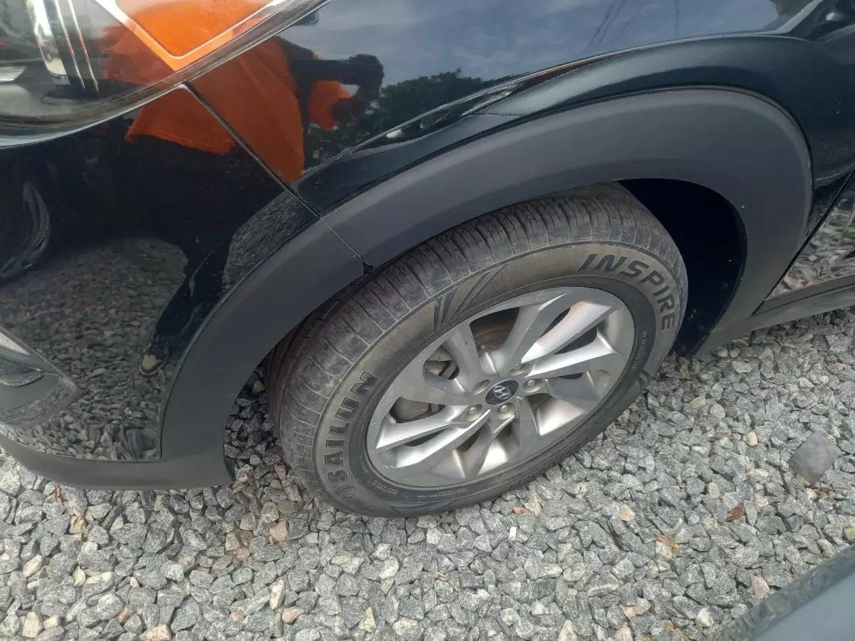 tyre1