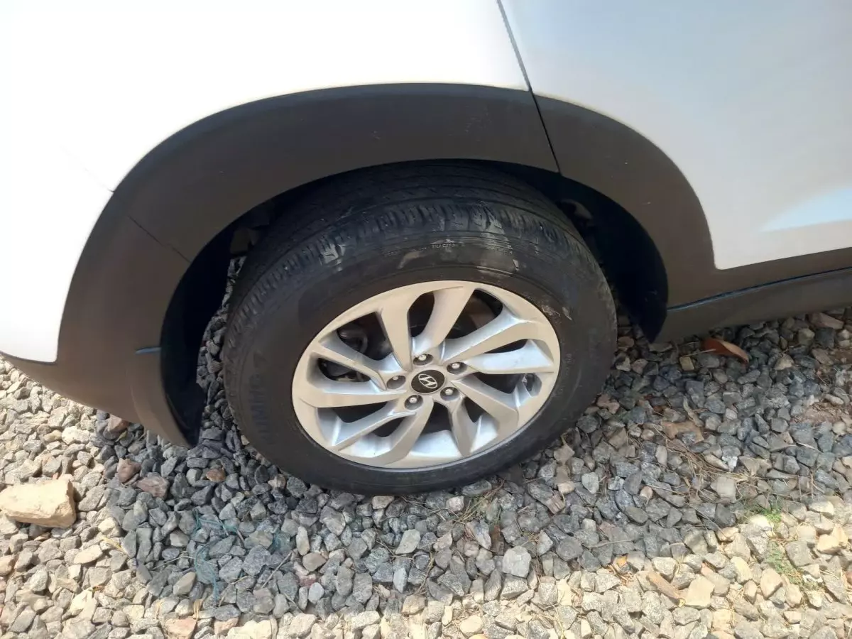 tyre2
