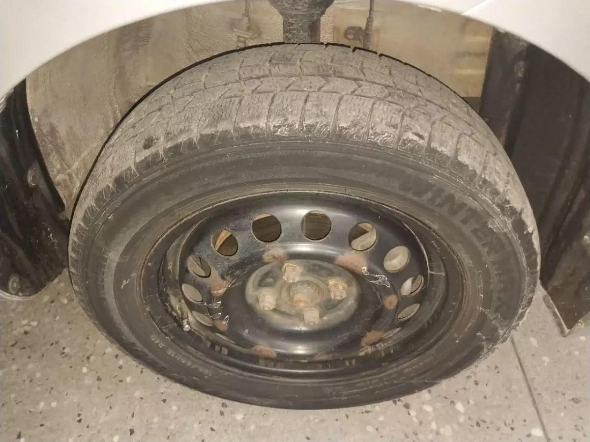 tyre2