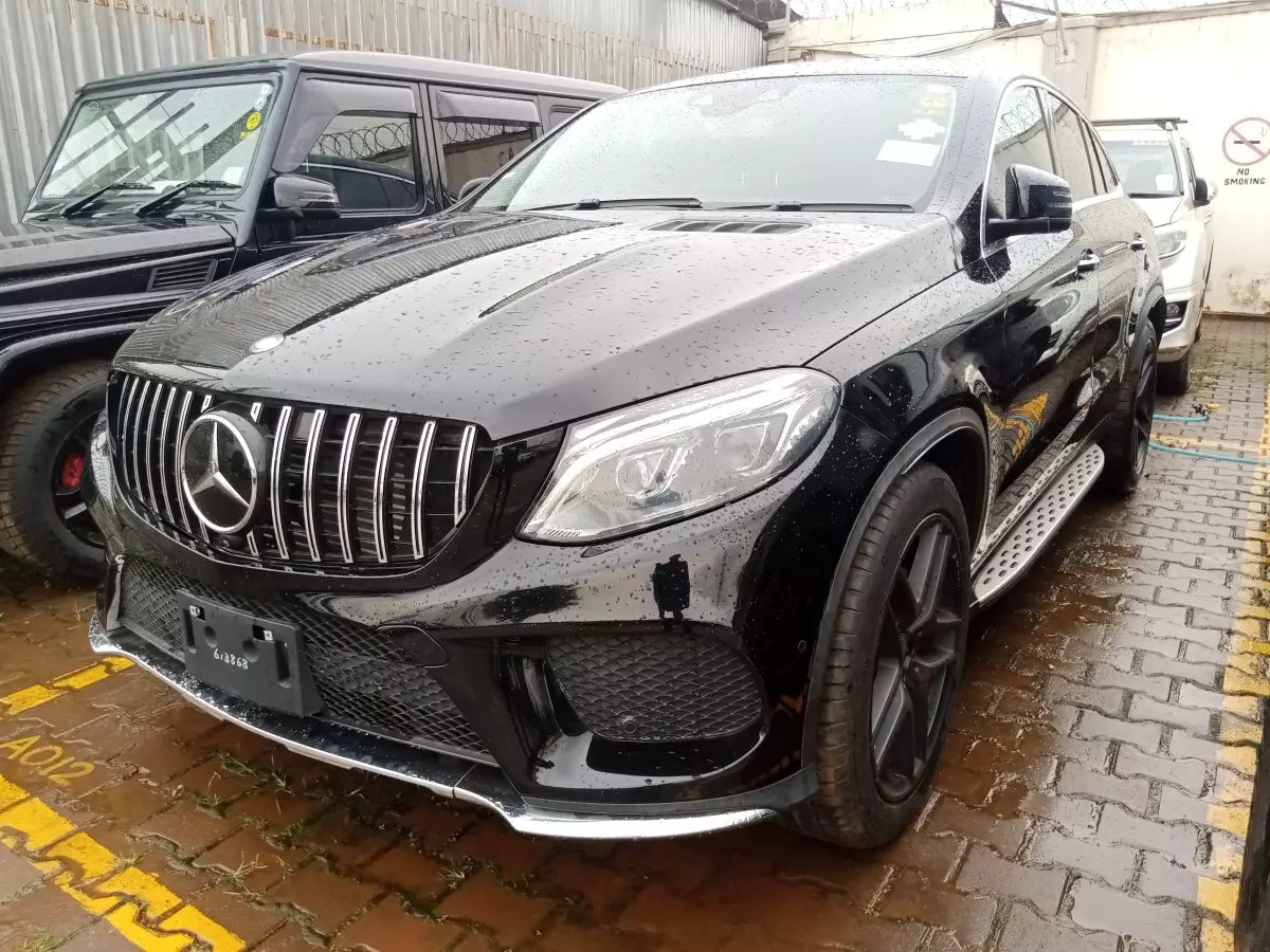 Mercedes-Benz GLE 350 - 2016