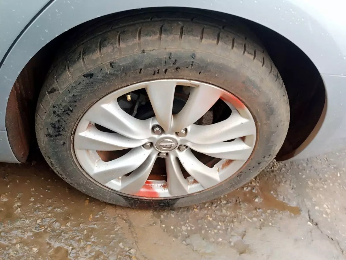 tyre0