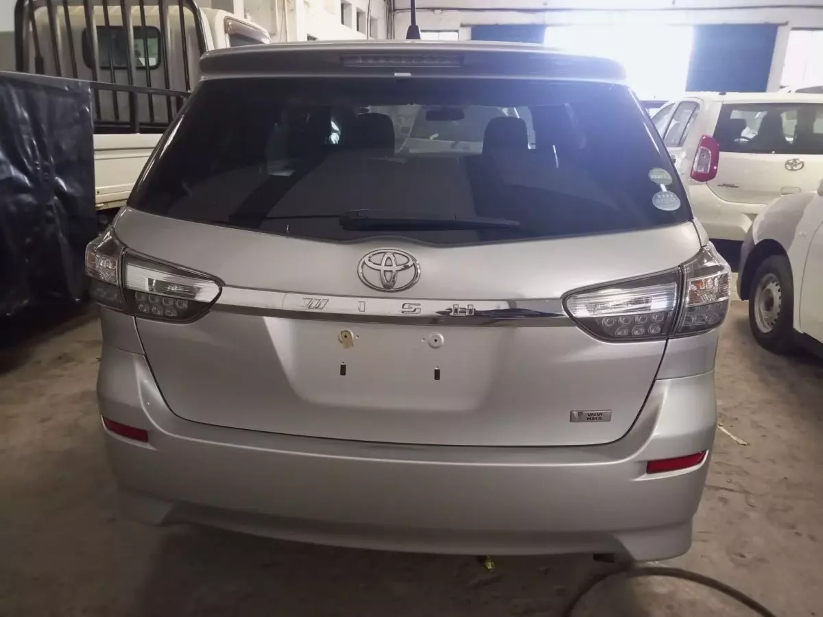 car Back