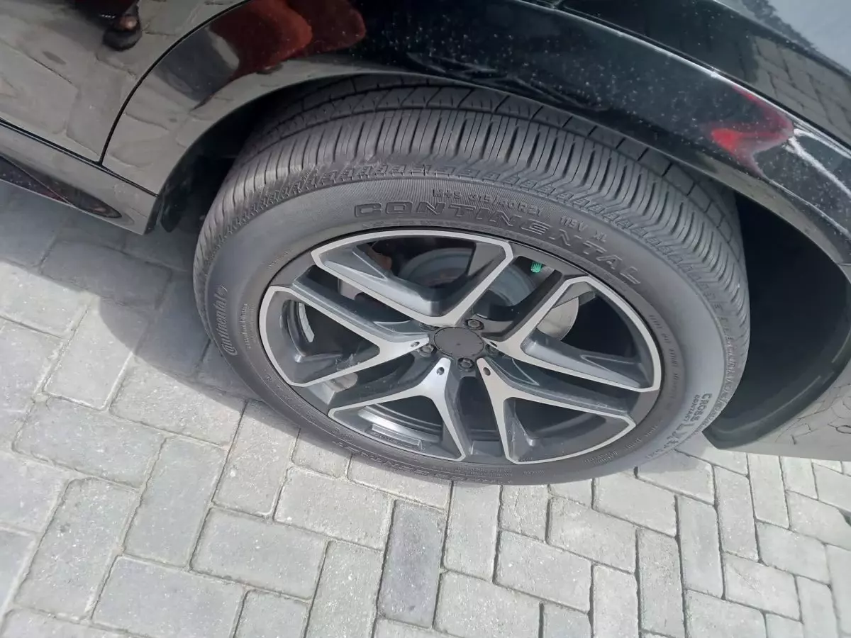 tyre0