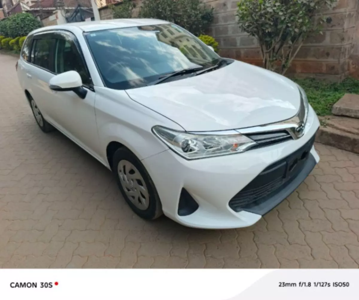 Toyota Fielder  - 2019